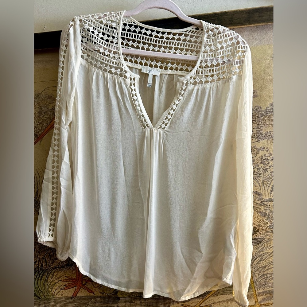 * Joie Sheer Silk Soft Ivory White Lace Accents Blouse SZ Small *
